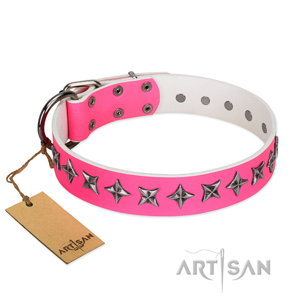 Easy wearing dog collar of durable genuine leather with embellishments