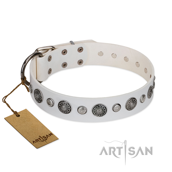 Flexible full grain genuine leather dog collar with corrosion proof D-ring