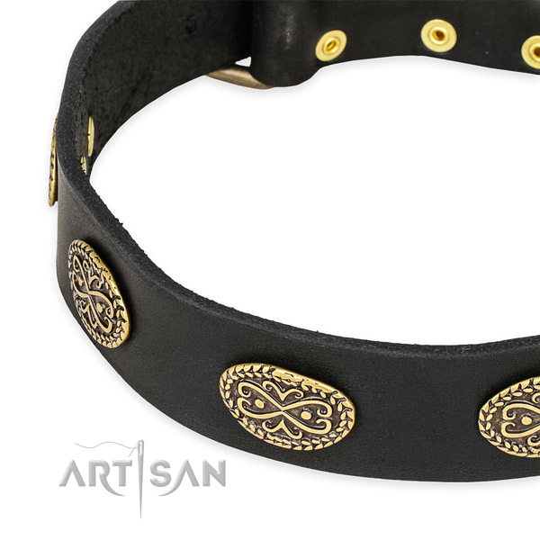 Easy to adjust leather dog collar with extra sturdy rust-proof buckle