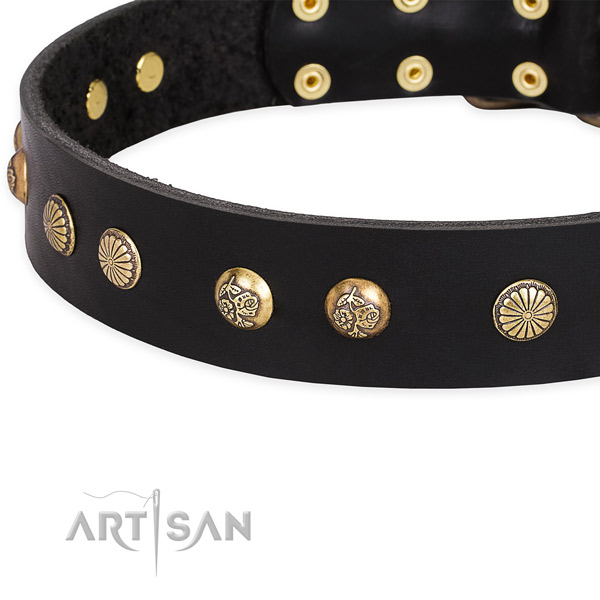 Adjustable leather dog collar with resistant to tear and wear durable hardware
